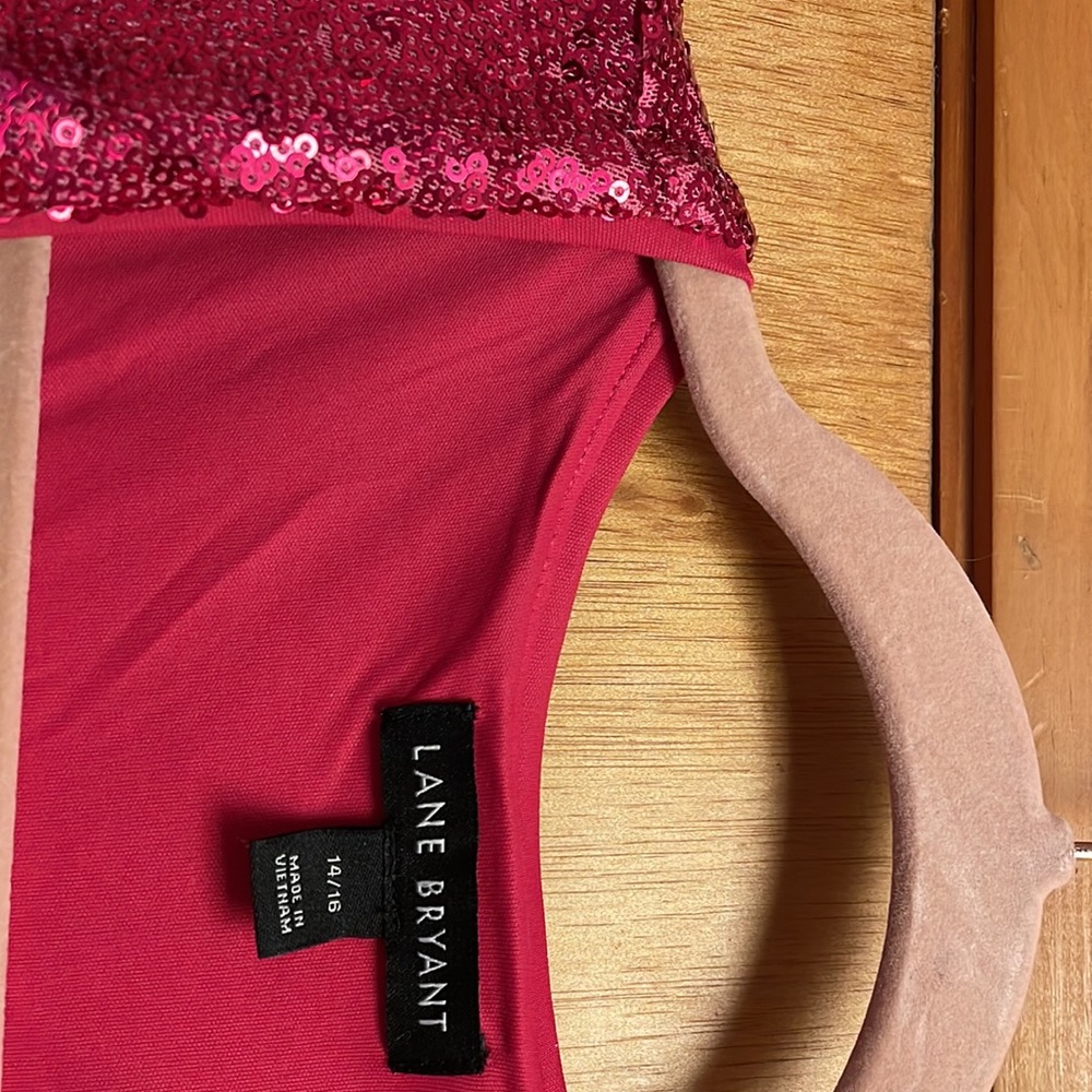 Gorgeous pink sequin top - Picture 3 of 3